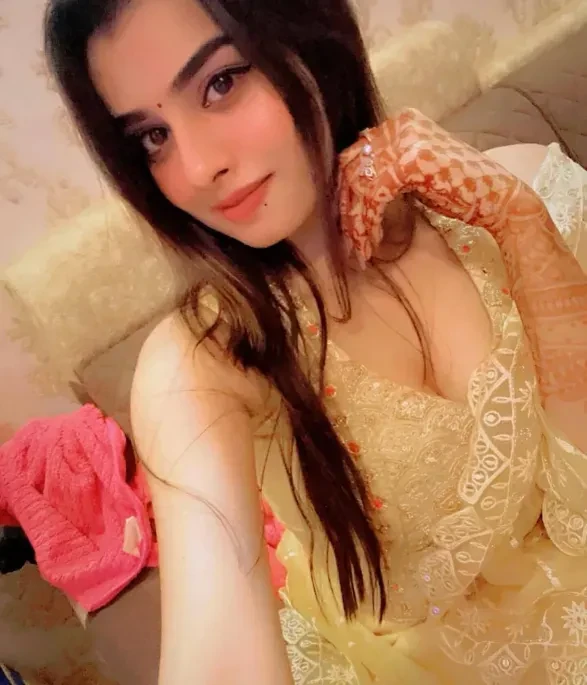 IT Call Girl in Bangalore , Educated Call Girls, Rubina Tandoon Escorts Girl, Models Escort in Bangalore  - Primary